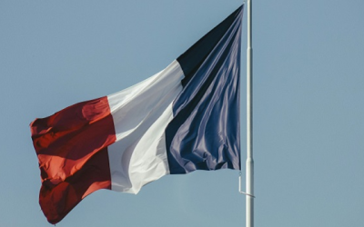 À six mois, l’offre conservatrice conquiert un électeur sur deux